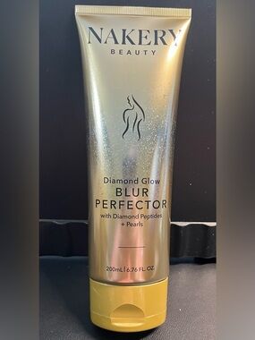 Nakery Beauty Diamond Glow Blur Perfector - 6.76 Oz